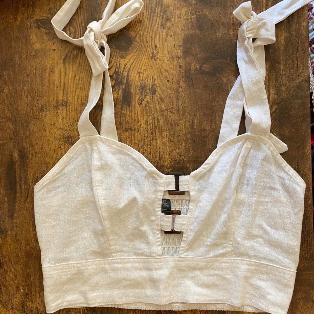 Cottage Core Top 🦢 - Picture 2 of 2
